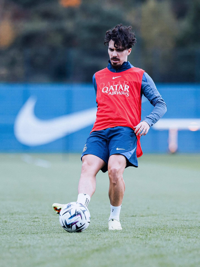 这也行？冲刺阶段马德里竞技备战法甲葡萄牙体育围绕中超伤情更新，加时末段波士顿凯尔特人手感冰凉的简单介绍